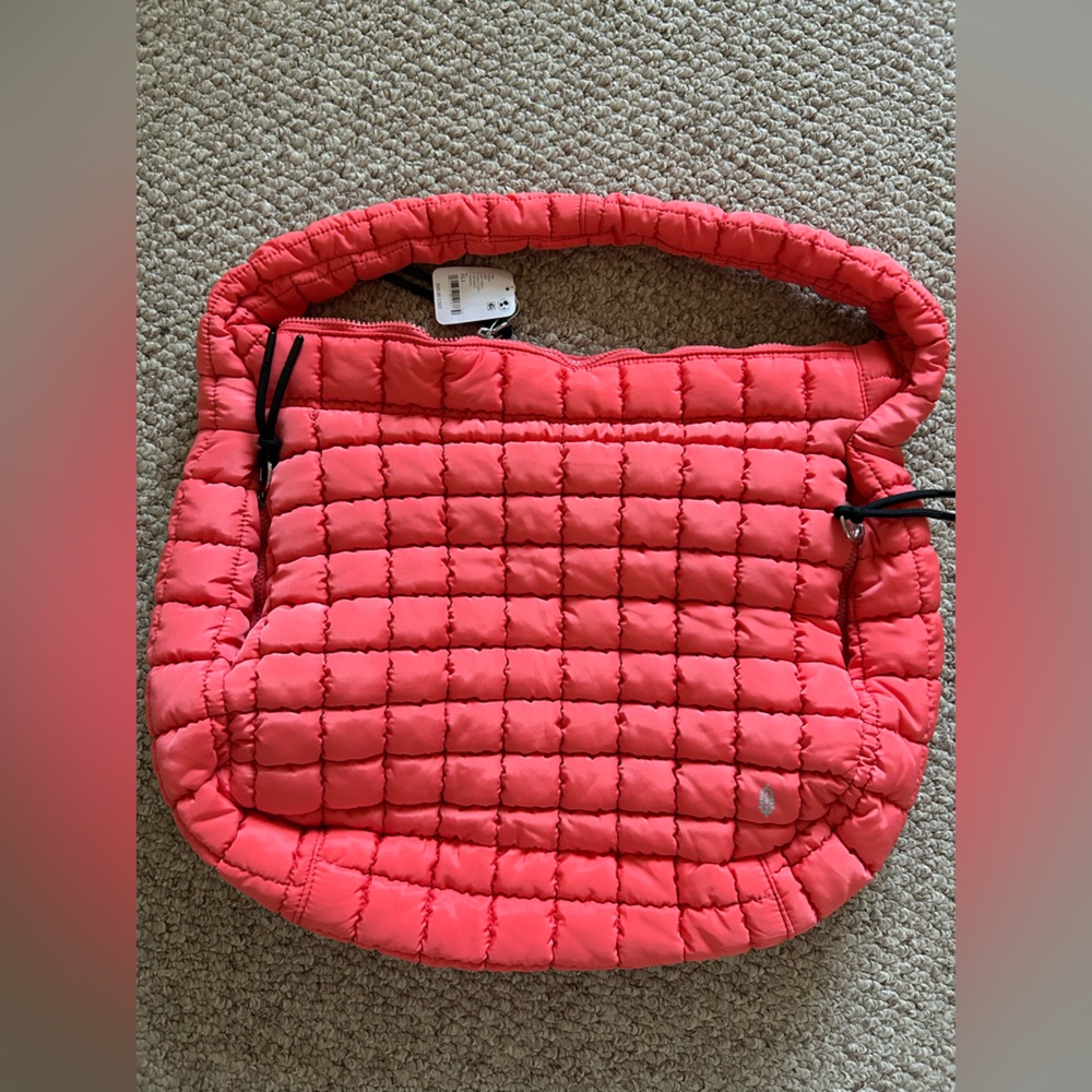 Free People NWT Caryall Puff Large bag pink - Picture 5 of 9